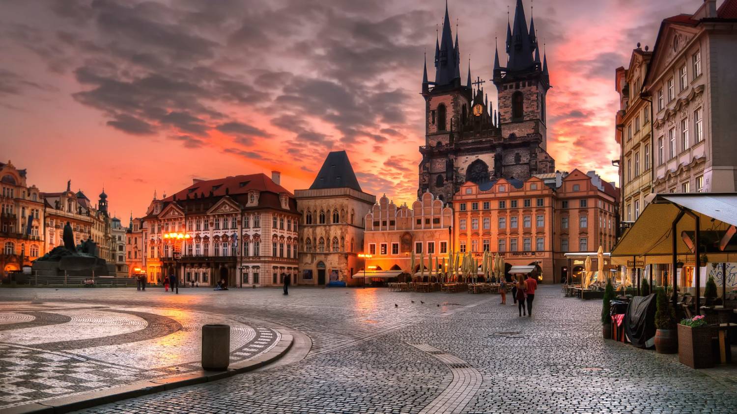 Виза для поездки в Чехию: разбор всех случаев